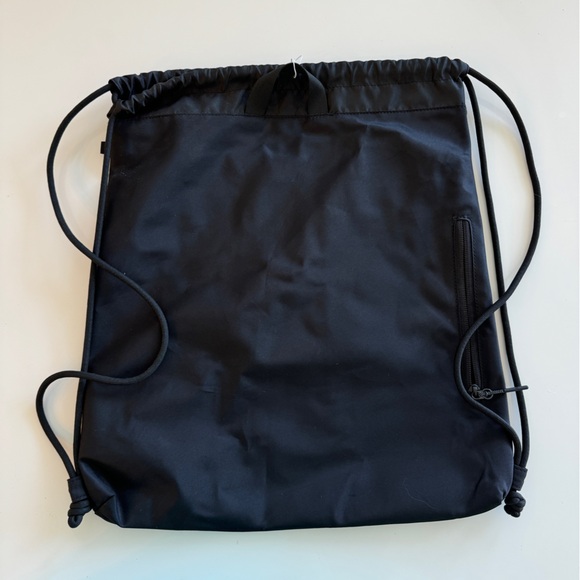 LULULEMON | Lightweight Gym Sack 13L - Picture 4 of 5